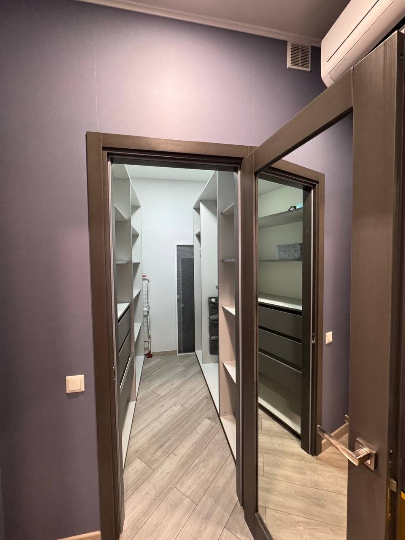 продажа однокомнатной квартиры номер A-174510 в Приморском районе, фото номер 14